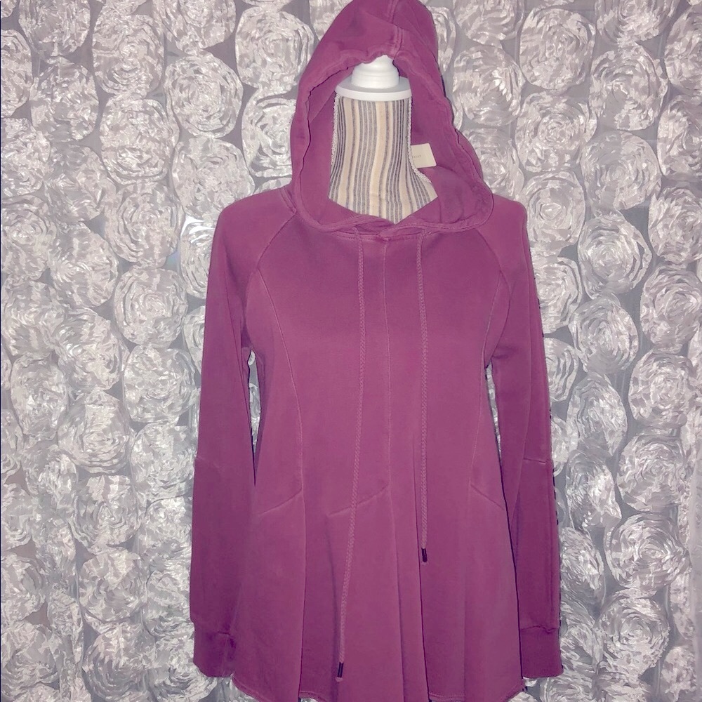 Anthropologie- Pilcro Flynn Hoodie- Fits Medium, runs larger. - Picture 3 of 8